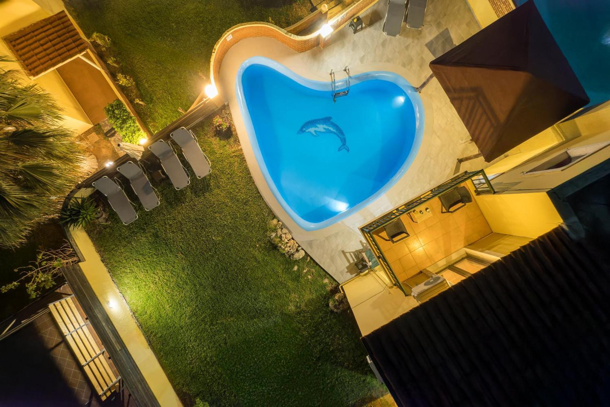 Renia'S Villas Hersonissos  Exterior photo